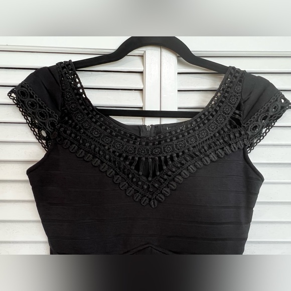 Black Lucy in the Sky Dress - Picture 4 of 16